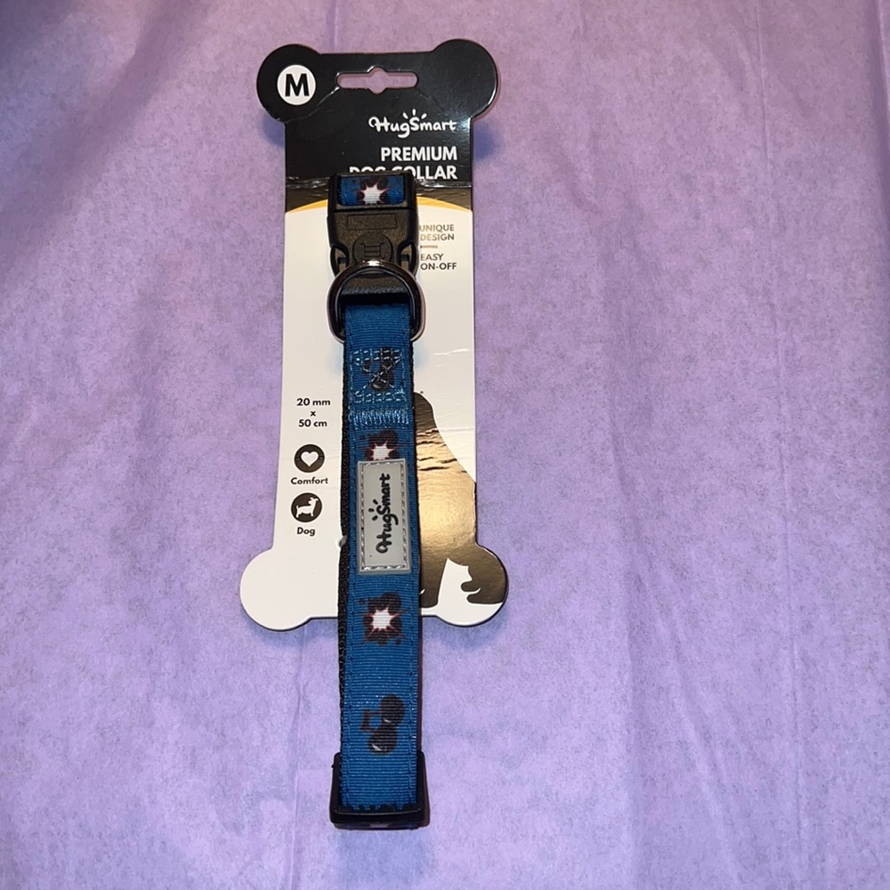 Hug smart premium dog collar